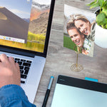 Load image into Gallery viewer, 10 Pack Table Number Holders for Wedding Gold Place Card Holder Table Sign Holders Picture Photo Holders for Tables Mini Table Number Stands Gold Small Gold Table Number Holders Clip Stand