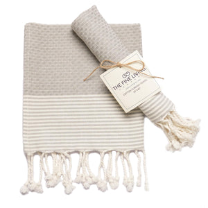The Fine Living Co. Turkish Hand Towels Set of 2 100% Cotton Kitchen and Bathroom Hand Towels Decorative Hand Towels for Bath Guest Face Hair Tea Dishcloth  40”x18” (Gray)
